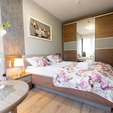 Lawendowy Z Garazem, Tarasem I Widokiem Na Sniezke Triventi Apartamento Karpacz