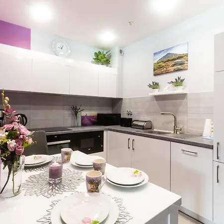 Lawendowy Z Garazem, Tarasem I Widokiem Na Sniezke Triventi * Karpacz